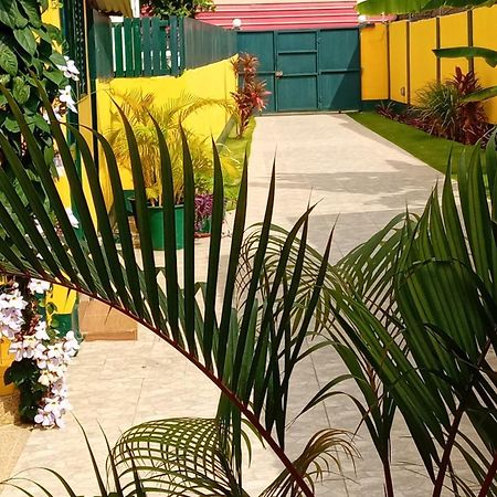 Residencialdes Bed & Breakfast Sao Tome Exterior foto